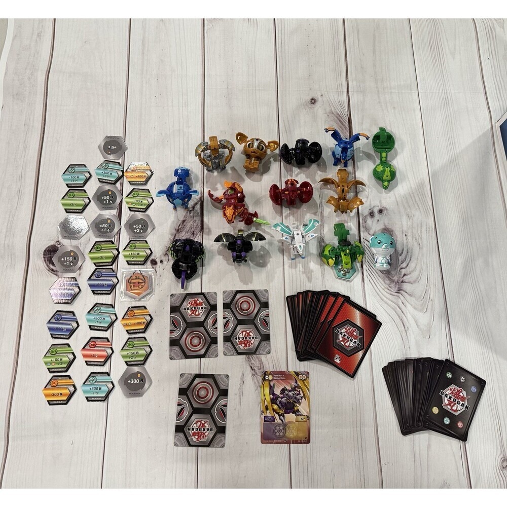 BIG LOT of Bakugan Battle Brawlers 14 Figures 69 Assorted Cards